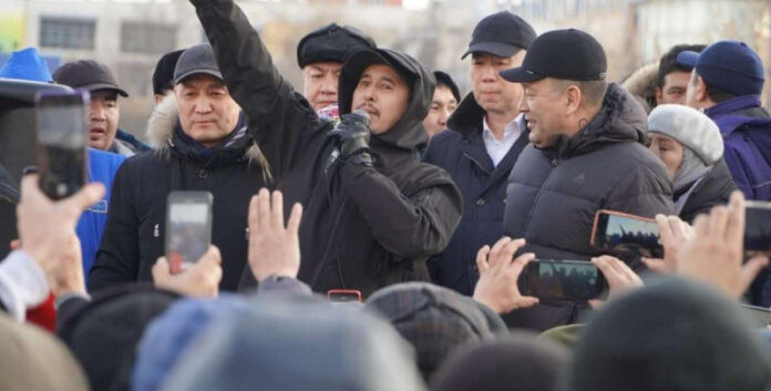 dadut-li-nazarbaevcy-poslednij-boj-v-kazahstane-ed67e0b