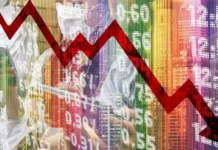Падение экономики, безработица и инфляция в РФ: все настолько ужасно, что говорить об этом небезопасно