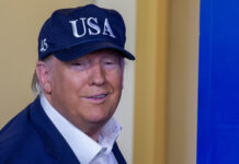 Маск вернет Трампу аккаунт в Twitter