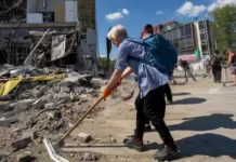 Рынок труда в Украине: пора возвращаться к работе, но работы нет