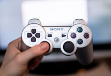Российские геймеры подали в суд на Sony
