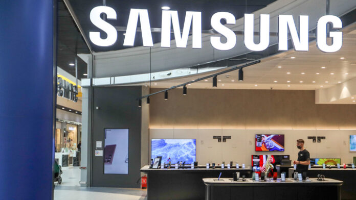 samsung-mozhet-vozobnovit-postavki-tehniki-v-rossiju-uzhe-etoj-osenju-9388d64