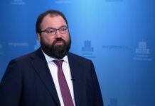 Глава Минцифры: о мобилизации, IT-армии и «белых» хакерах