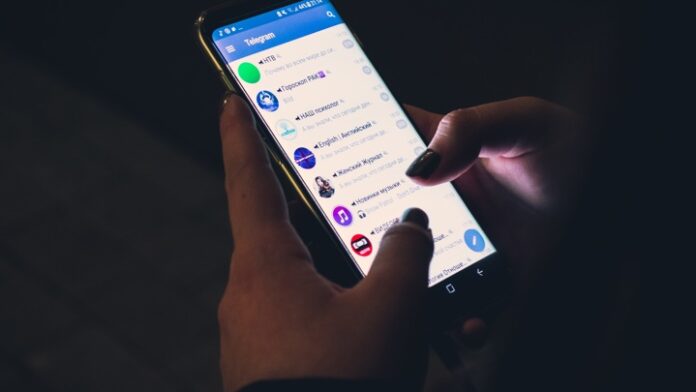gruppy-v-telegram-teper-mozhno-prevratit-v-forumy-9df09aa