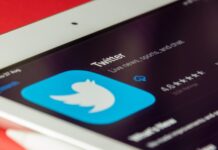 Маск: Apple угрожает убрать Twitter из App Store
