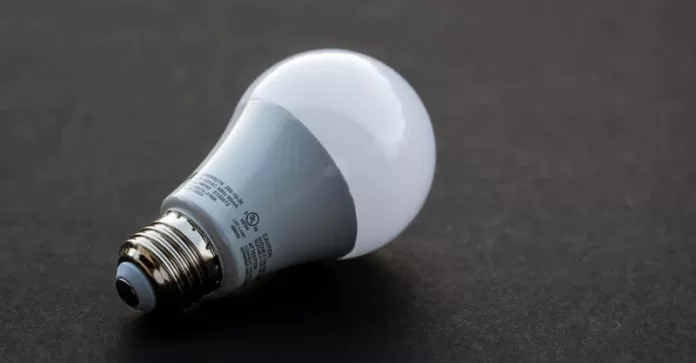 led-lampy-ot-es-pochemu-obmenjajut-ne-vse-starye-a-novye-svetjat-ne-tak-f4095eb