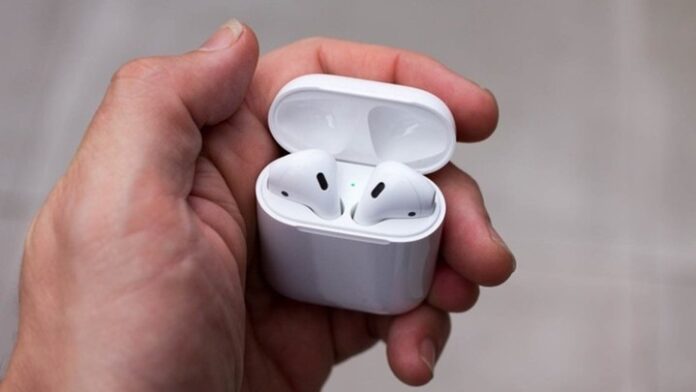 airpods-smogut-podstraivat-zvuk-pod-pomeshhenie-ce0f296