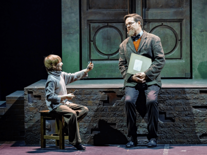 detskij-muzykalnyj-teatr-otkryvaet-nabor-vnbsprezhisserskuju-laboratoriju-4a83222