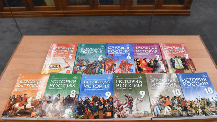 uchebniki-po-istorii-obogatjat-ssylkami-na-dopolnitelnye-materialy-b9daa8d