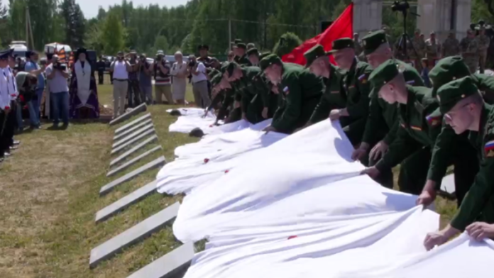 v-kaluzhskoj-oblasti-perezahoronili-ostanki-56-krasnoarmejcev-d423cb4