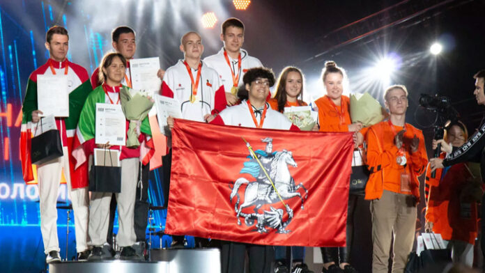 komanda-moskvy-pobedila-na-rossijskom-chempionate-vysokih-tehnologij-710b790