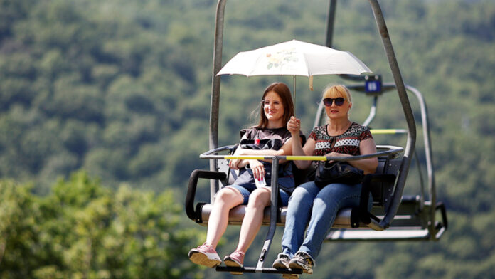 nazvany-regiony-rossii-s-vozrosshej-populjarnostju-sredi-turistov-4a17ae1