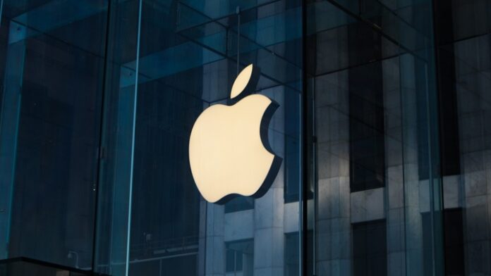 apple-lishilas-kljuchevogo-top-menedzhera-0eb675e