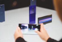 Sony подала заявку на ликвидацию своего мобильного подразделения в России