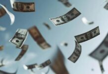 Курс валют на 29 мая: сколько стоят доллар, евро и злотый