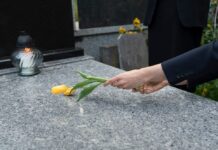 Величие в камне: Гранитные памятники как символ вечной памяти