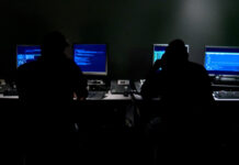 ФТС России сообщила о массированной DDoS-атаке на операторов связи — Новости на Вести.ru