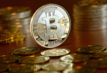 Стоимость биткоина опустилась ниже $100 тыс. впервые с 8 мая — Новости на Вести.ru
