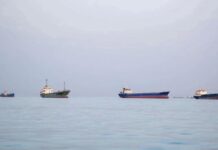 В США заявили, что взяли под военное сопровождение нефтяные перевозки через Ормузский пролив