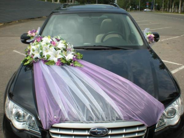 Советы молодоженам: Как украсить свадебный автомобиль?