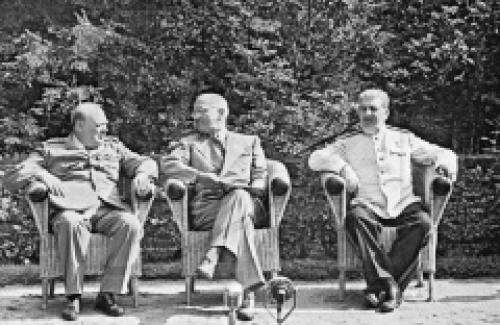 В Потсдаме началась конференция «Большой тройки» (Потсдамская конференция)