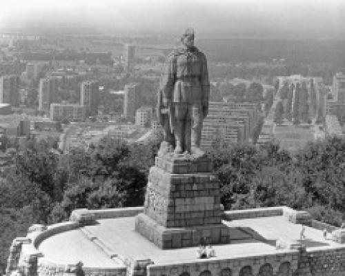 В Болгарии открыт памятник советским воинам-освободителям — знаменитый «Алеша»