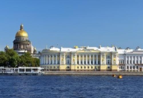 Петр I учредил Синод — верховный орган управления Церковью