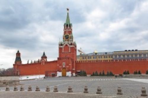 Указом царя Алексея Михайловича главная башня Московского Кремля переименована в Спасскую