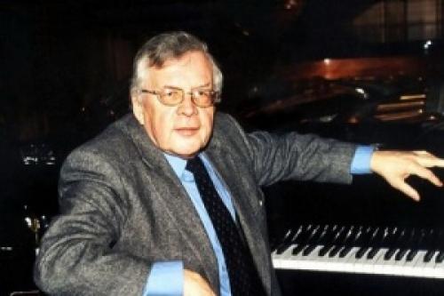 Андрей Петров