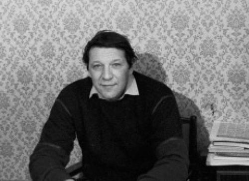 Аркадий Хайт