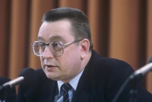 Валентин Павлов