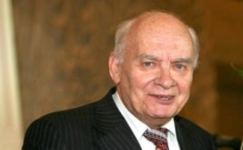 Николай Добронравов