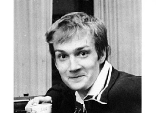 Дмитрий Холодов