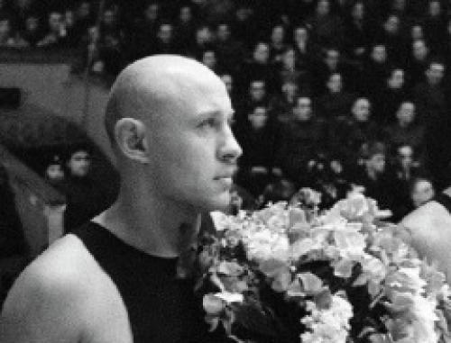 Николай Королев