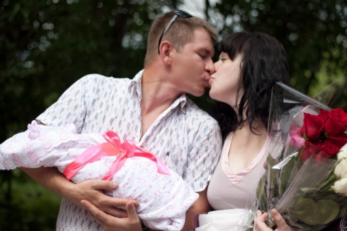 Как встретить красиво из роддома